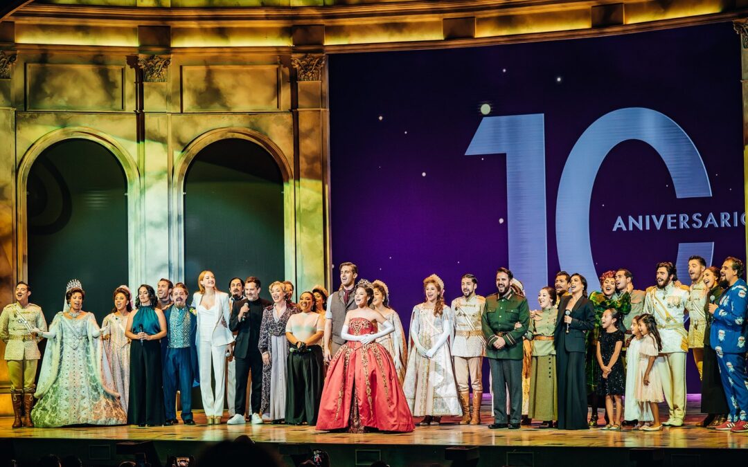 Celebremos todos 10 años del Teatro Telcel con «Anastasia, El Musical de Broadway»