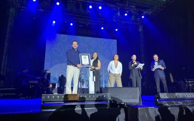 Guanajuato rompe el récord Guinness con la copa de vino más grande del mundo