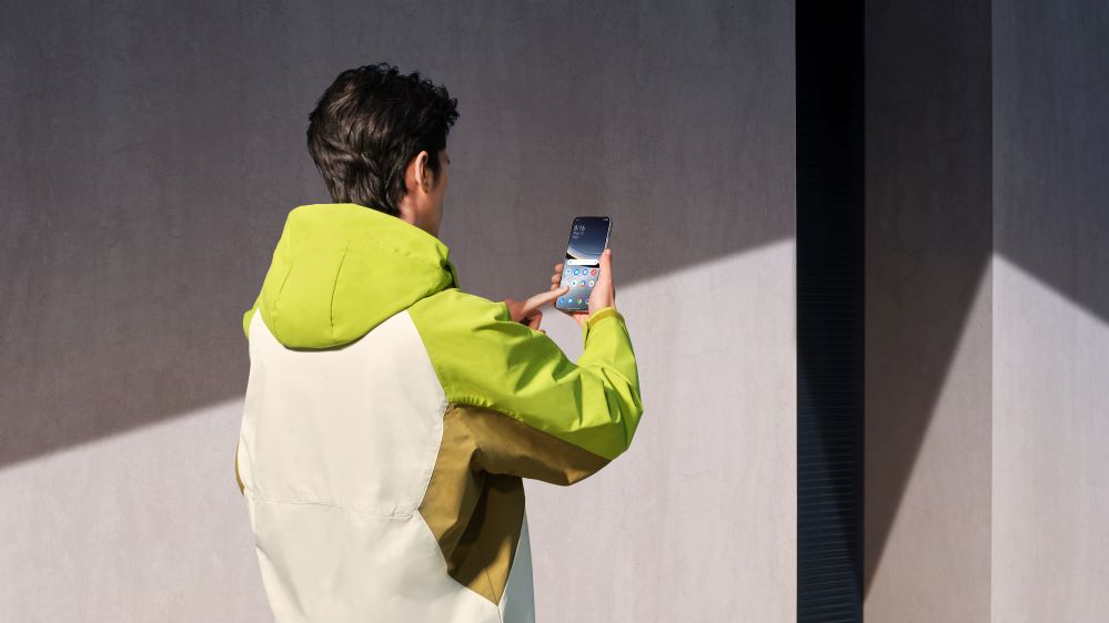 Futurista y novedoso es el nuevo celular que llega a México