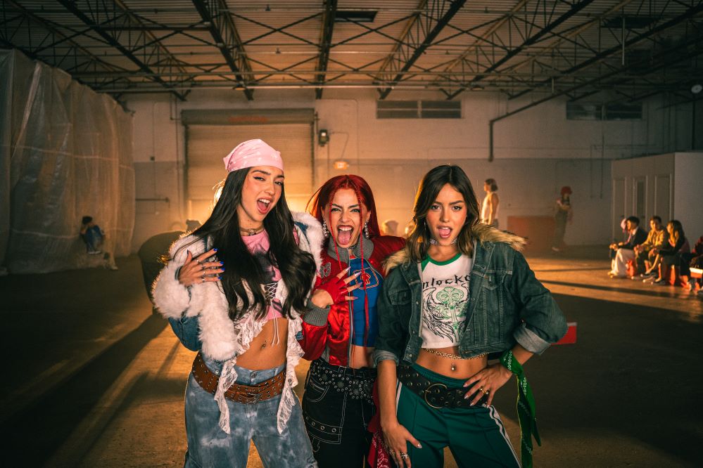 Escucha «Mala, mala», el segundo sencillo de «Playback: Una somos dos»