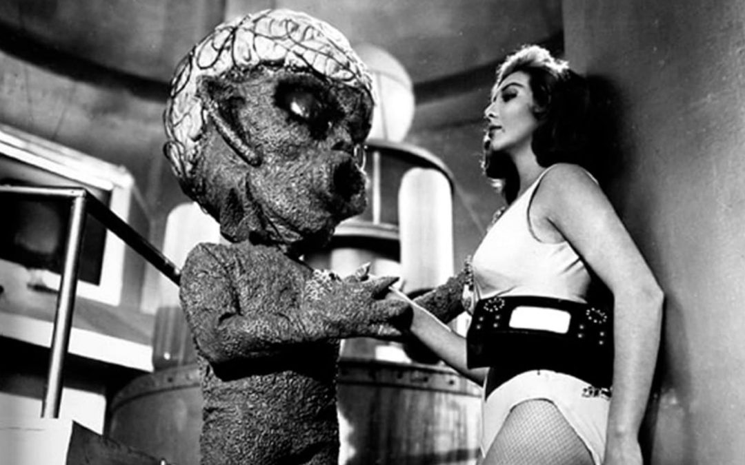 Isaac Ezban dirigirá un largometraje sobre el clásico mexicano «La Nave de los Monstruos»