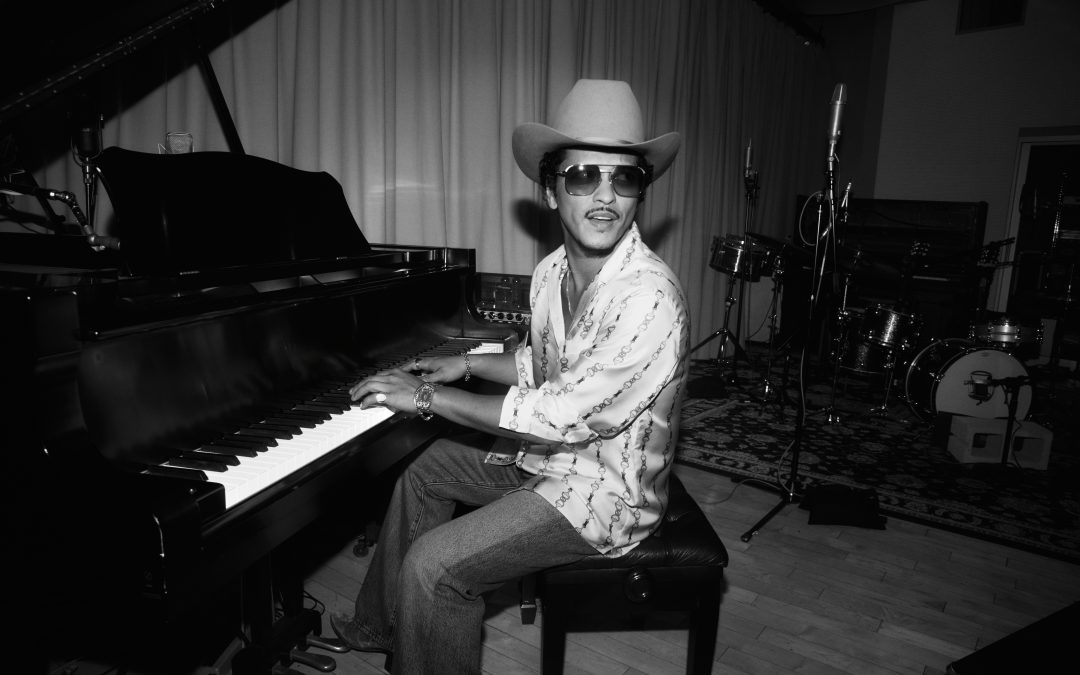 Bruno Mars regresa con nuevo álbum «The Romantic»