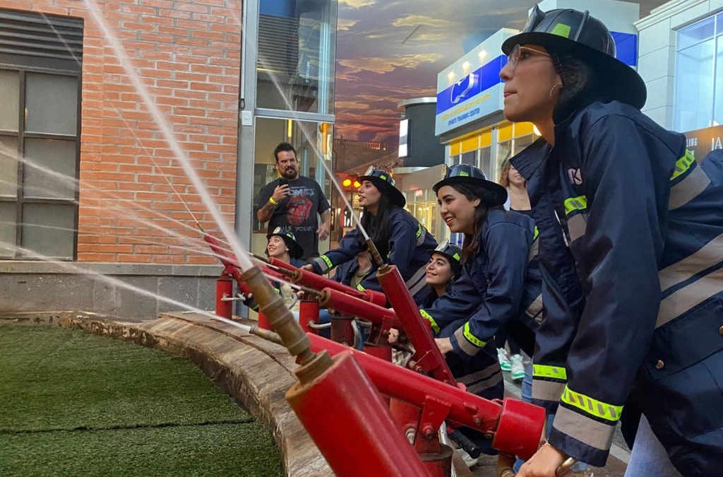 Celebra el «Día del amor y la amistad» con una «Noche de Amigos»